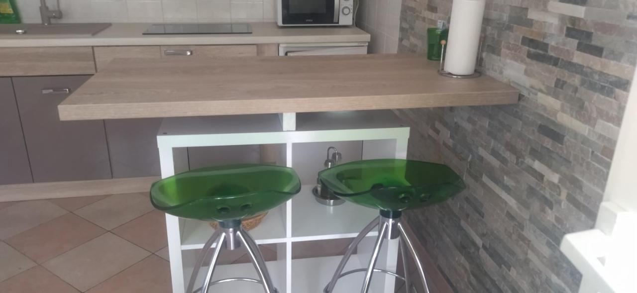 Apartment Tuja Jadrtovac Exteriör bild