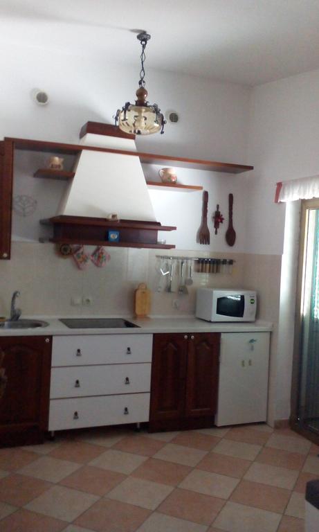 Apartment Tuja Jadrtovac Rum bild