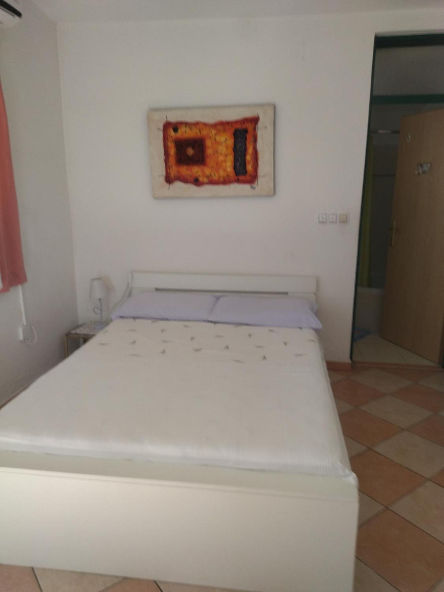 Apartment Tuja Jadrtovac Exteriör bild